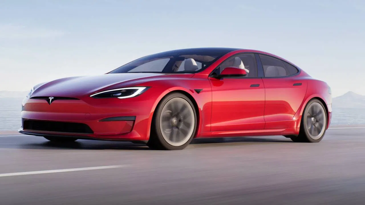 2024 के शुरुवात में देखने को मिलेगी Tesla कार
